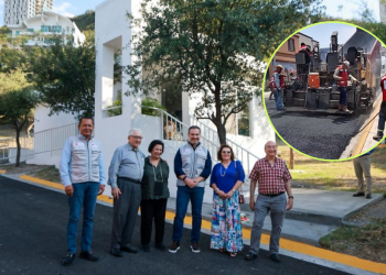 Entregan-pavimentacion-y-salon-polivalente-en-colonia-Del-Carmen