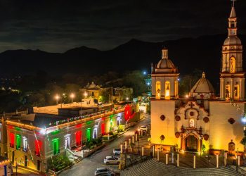 540569647_1217501137078064_4018130277855856068_n - Punto Critico santiago-se-pinta