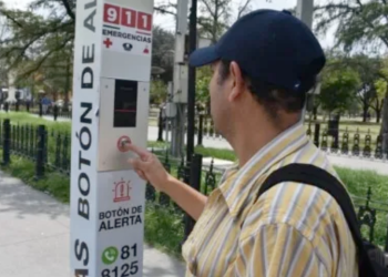 tótems-de-seguridad-C4-de-Monterrey-botón-de-emergencia-estrategia-Escudo