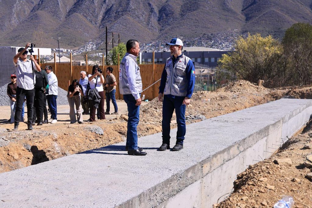 Circuito-Vial-Huajuco-Adrián-de-la-Garza-Carretera-Nacional-inversión-municipal-movilidad-sur