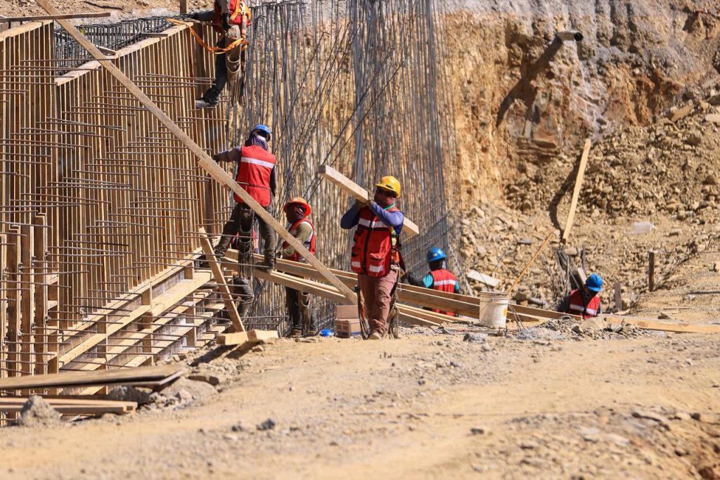 Circuito-Vial-Huajuco-Adrián-de-la-Garza-Carretera-Nacional-inversión-municipal-movilidad-sur