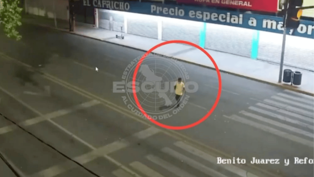Robo en tienda de conveniencia es frustrado gracias al C4 Monterrey - Punto Critico Persecución en avenida Colón de C4 Monterrey